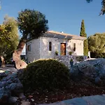 Sunkiss Private Retreat With Pool Syvota