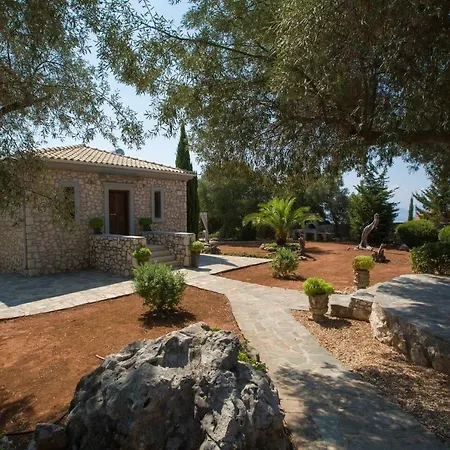 Holiday home Sunkiss Private Retreat With Pool *